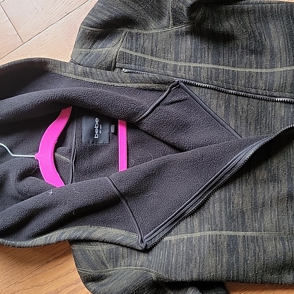 Bebe Knit Hooded Green Jacket Small - Picture 2 of 4